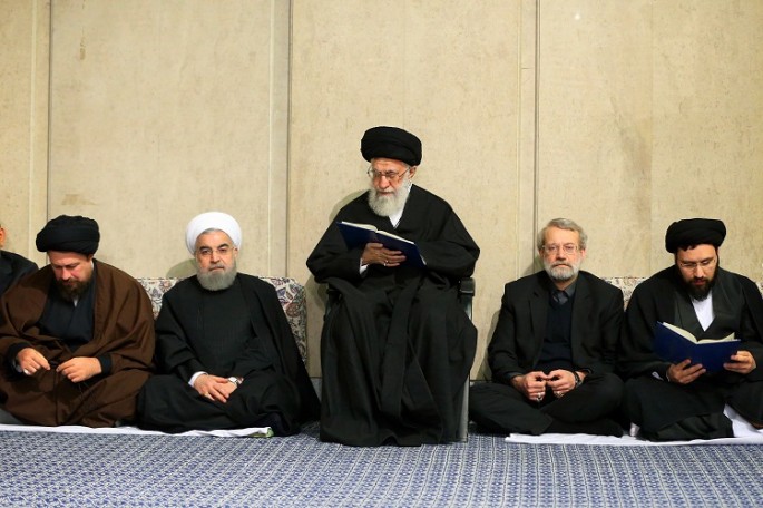 Leader Attends Memorial Service for Ayatollah Rafsanjani