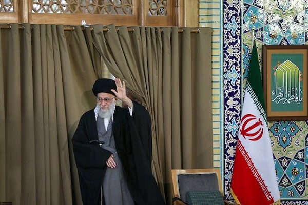 Leader highlights Islamic Establishment’s Services to Iranian Nation