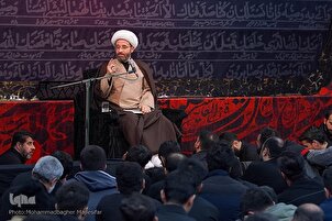 تقرير مصور | إقامة مراسم عزاء استشهاد السيدة الزهراء(س) في إیران