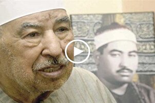 مقطعان نادران من تلاوة القارئ المصري الراحل "الشيخ الطبلاوي" + فيديو