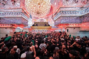 تقرير مصور | أجواء ليلة عاشوراء عند مرقدي الإمام الحسين وأخيه العباس(ع)