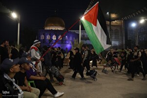 تقرير مصور | موكب نداء الأقصى على الطريق المؤدي بين النجف وكربلاء