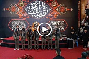 بالفيديو...أداء فرقة "محمد رسول الله(ص)" للإنشاد الديني في مسيرة الأربعين