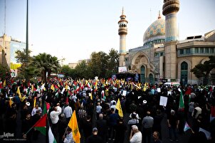 تقرير مصور | وقفة إحتجاجية في طهران تنديداً باغتيال القائد هنية