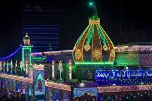 تقرير مصور | إحیاء ليلة النصف من شعبان عند مقام الإمام المهدي(عج) في كربلاء