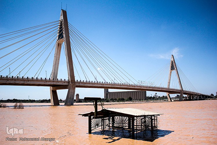 بالا آمدن سطح آب رودخانه کارون