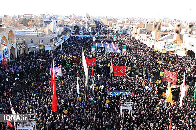 اجتماع حماسی یزدی‌ها در بزرگداشت سردار دل‌ها