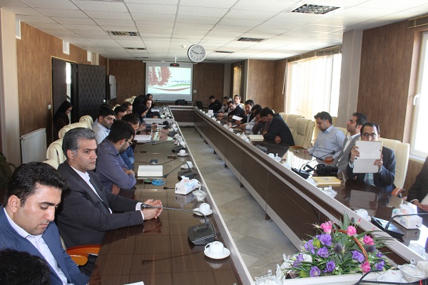 برگزاری محفل انس با قرآن ویژه جهادگران جهاددانشگاهی کردستان