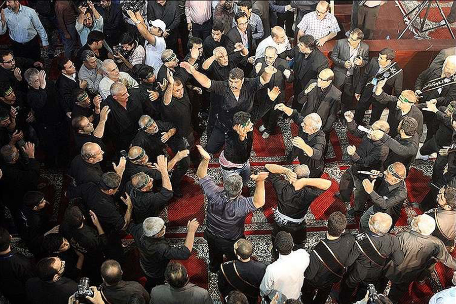 &laquo;سه سنگ&raquo;؛ نماد عزاداری مردم بهبهان در سوگ حضرت اباعبدالله(ع)