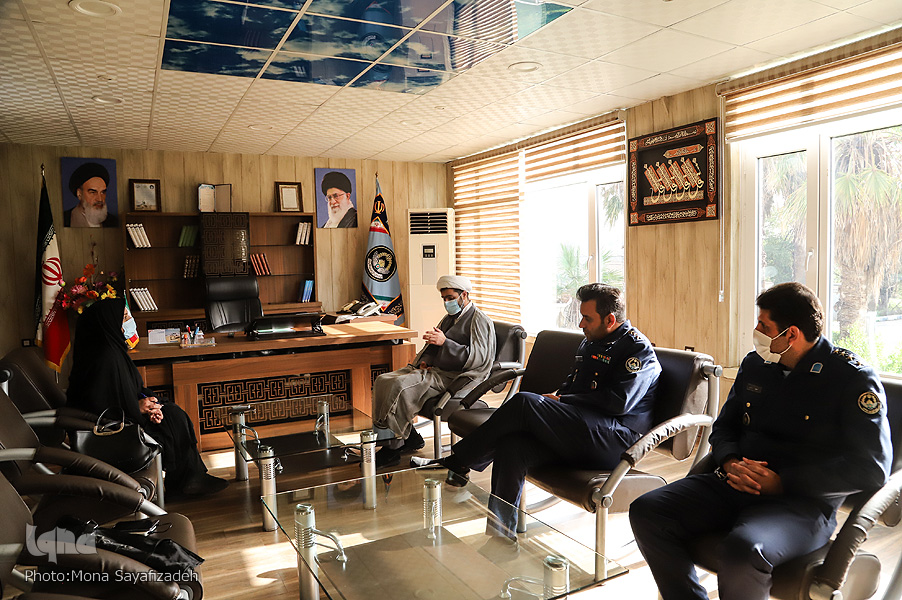 گویی همه ایران یکجا جمع شده است / نظامیانی معتقد به نورانیت قرآن گویی همه ایران یکجا جمع شده است / نظامیانی معتقد به نورانیت قرآن