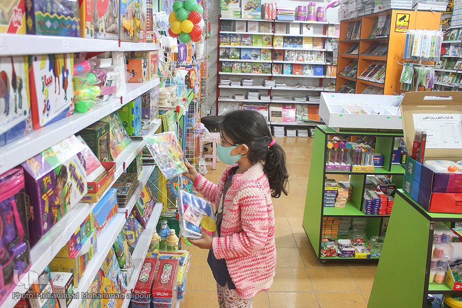 فیلم | معرفی کتابخانه سیار کانون فکری خوزستان