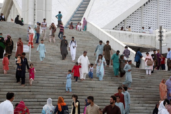 بازگشایی بزرگترین مسجد پاکستان + تصاویر