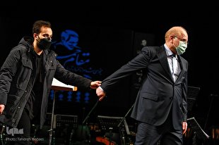 قالیباف: راه رشد هنرمندان را فراهم کنیم/شهید سلیمانی مظلوم اما مقتدر بود + صوت و فیلم