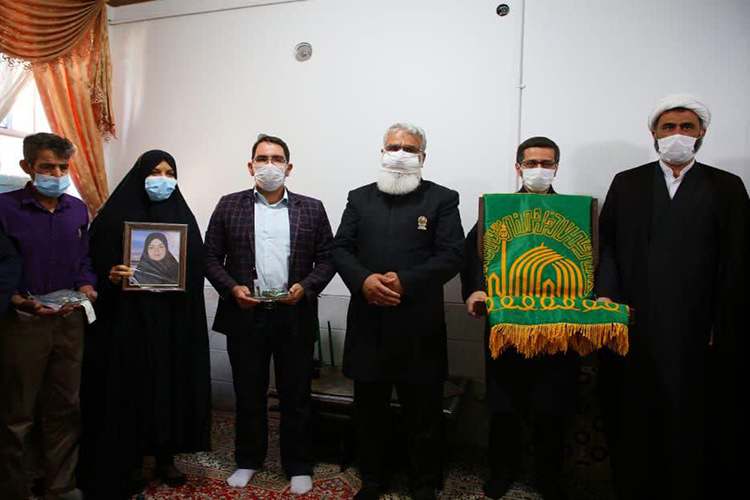 دیدار خدام رضوی با خانواده‌های شهدای سلامت یزد