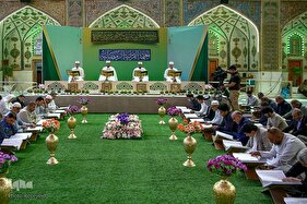 جزءخوانی قرآن کریم در آستان مقدس علوی