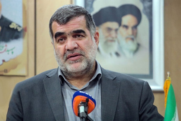 اکبر نیکزاد