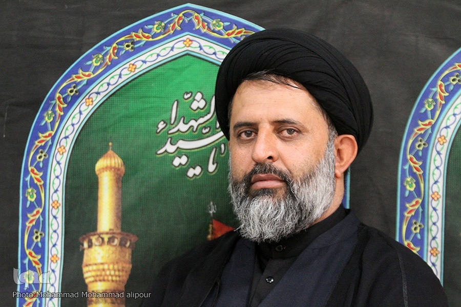 حجتالاسلام والمسلمین سید عبداللطیف طباطبایی، مسئول نمایندگی ولی فقیه در تیپ زرهی حضرت حجت(عج) نیروی زمینی سپاه حجتالاسلام والمسلمین سید عبداللطیف طباطبایی، مسئول نمایندگی ولی فقیه در تیپ زرهی حضرت حجت(عج) نیروی زمینی سپاه