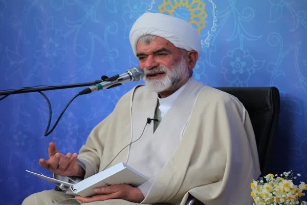 تهجد شب و بهره از سحر نتیجه مراقبه در طول روز است