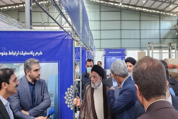 حضور رئیسی در کارگاه احیا شده