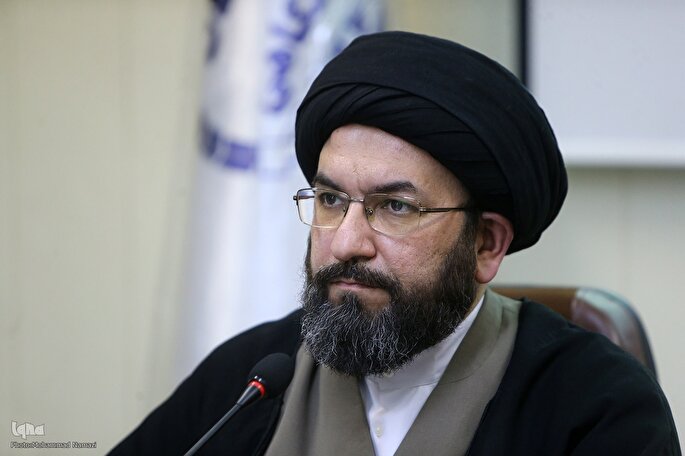 خرسندی رهبر معظم انقلاب؛ پاداش اتحاد و هم‌افزایی قرآنیان کشور