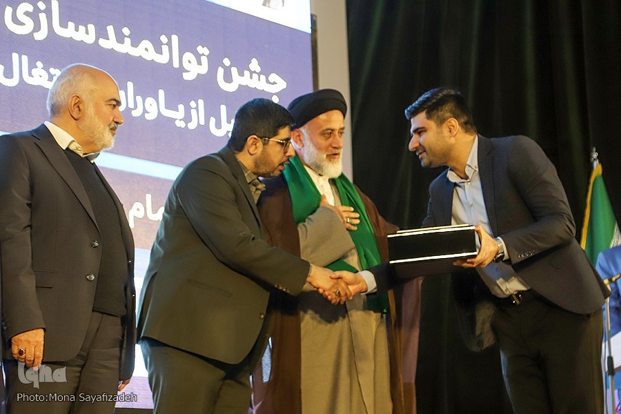 خودکفایی 100 هزار مددجوی کمیته امداد