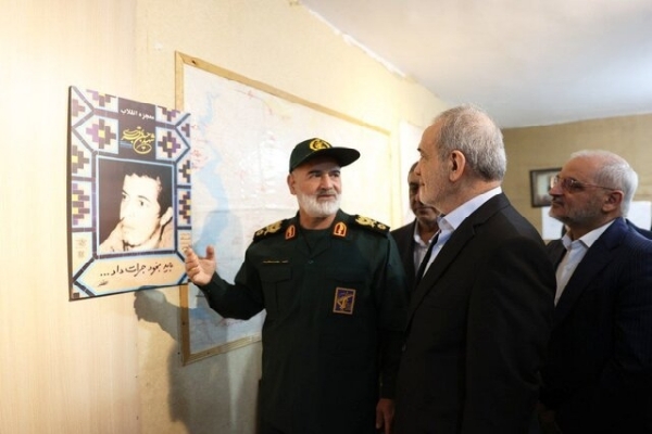 سفر رئیس جمهور به خوزستان سفر رئیس جمهور به خوزستان