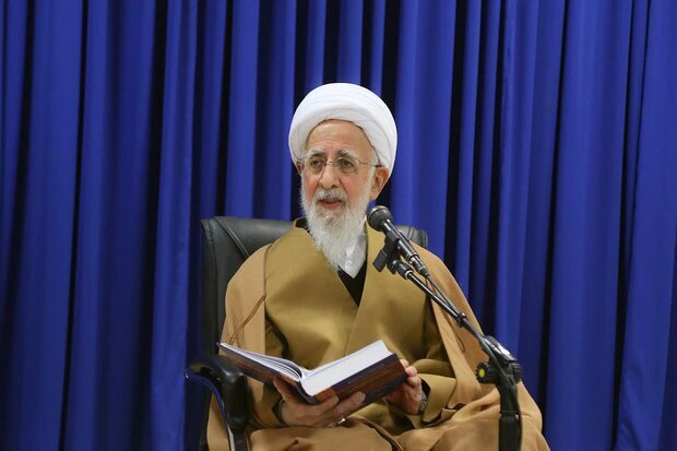 نگاهی به هویت قرآنی انسان