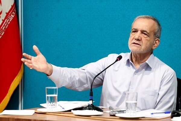 قدرت و ثبات اقتصادی کشور نباید وابسته به نفت باشد