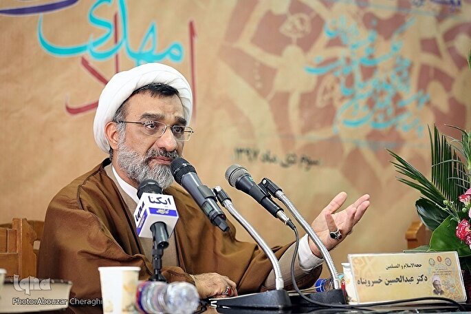 حجت‌الاسلام والمسلمین عبدالحسین خسروپناه، دبیر شورای عالی انقلاب فرهنگی