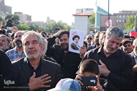 اجتماع مردم مشهد برای شهادت خادم‌الرضا(ع)