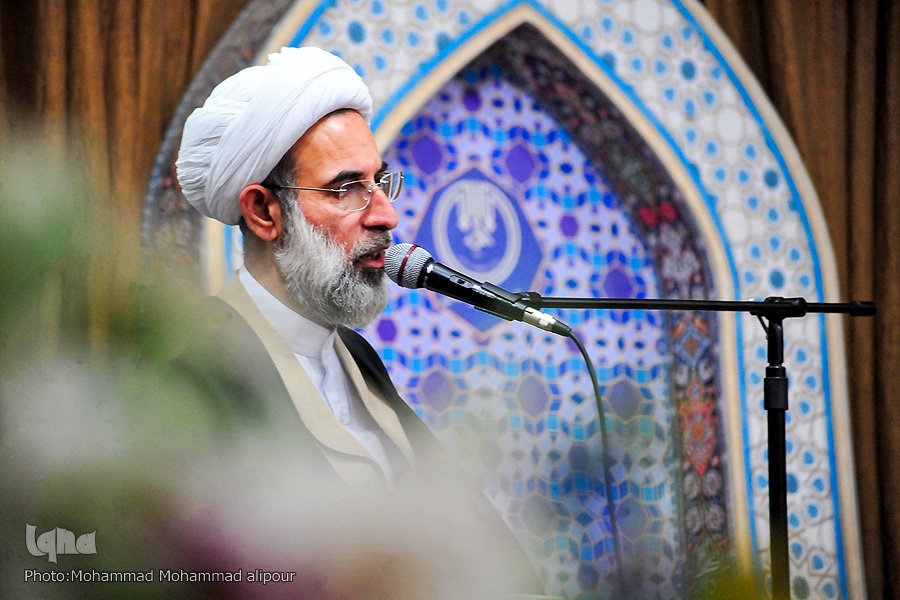 حجتالاسلام و المسلمین عبدالحسین شوشترینسب، امام جمعه موقت شوشتر حجتالاسلام و المسلمین عبدالحسین شوشترینسب، امام جمعه موقت شوشتر