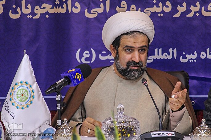 شهید آیت‌الله رئیسی اهتمام ویژه‌ای به آموزش عالی داشت