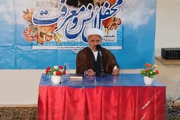 فلسفه حج؛ بریدن از دنیا و رسیدن به بندگی خدا