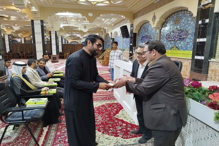 جلسه تخصصی قرائت قرآن حسینیه امام رضا(ع) اهواز