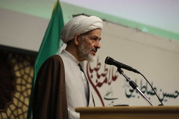 فارابی اولین فیلسوفی که به مفهوم واجب پرداخت