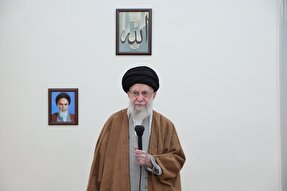 فیلم | پیام رهبر معظم انقلاب به مناسبت روز جهانی قدس