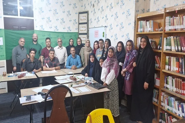 کارگاه خوشنویسی «پیامبر رحمت(ص)» در دزفول
