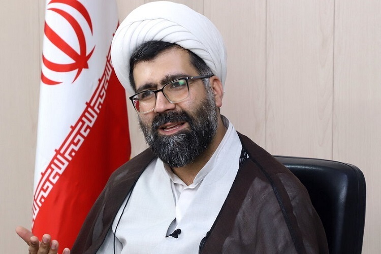 فقه قم واقع‌گراتر از فقه نجف است