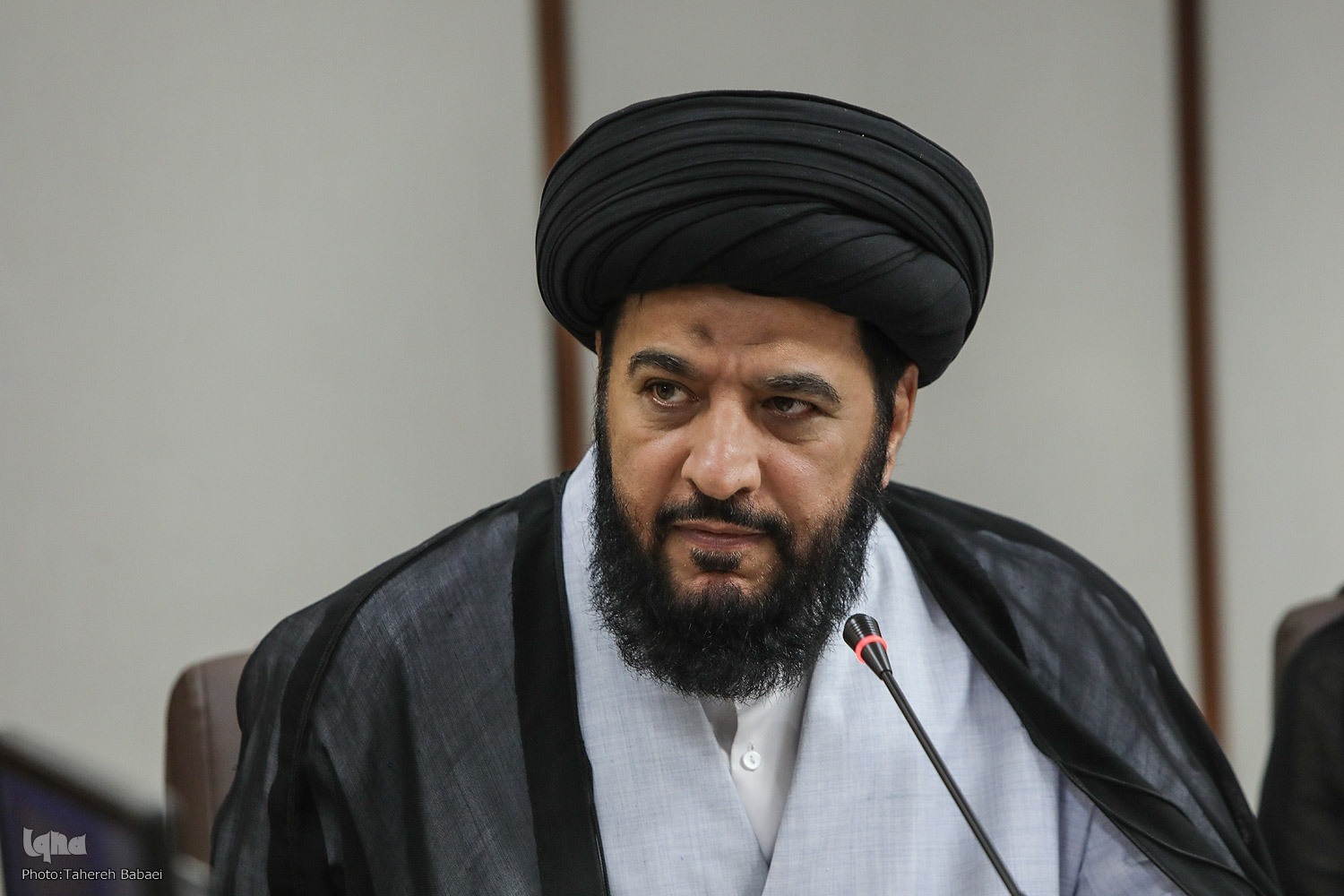 هدف تربیت حافظ قرآن ساخت «الگوی زنده قرآنی» باشد