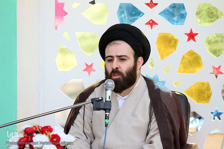 حجت الاسلام سیدمحمدمهدی شفیعی، مسئول نهاد نمایندگی دفتر مقام معظم رهبری در دانشگاه علوم پزشکی جندی‌شاپور اهواز