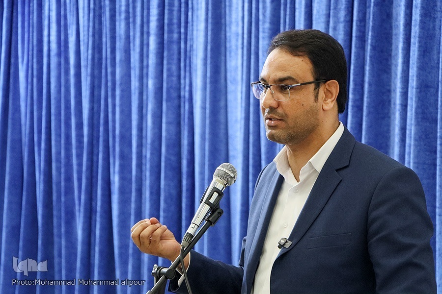 ناصر علی فر مدیرکل آموزش و پرورش خوزستان