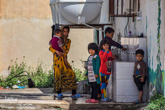 امداد فرهنگی به کودکان در مناطق سیل‌زده خوزستان
