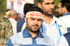 محمد پنام، عضو بسیج نیروگاه رامین، 36 سال سن دارد و می‌گوید بسیج یعنی همکاری و سازندگی جهادی.