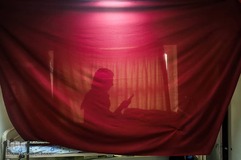 خوابگاه دختران 