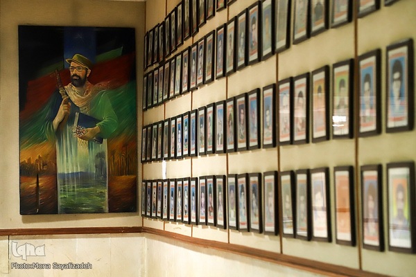 نمایشگاه عکس یادمان دهلاویه