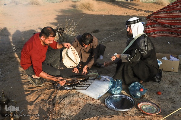 شنزارها در مسیر روستای خسرج که می‌تواند به جایگاهی برای تفریح و ماشین سواری در شن و ماسه ها تبدیل شود.