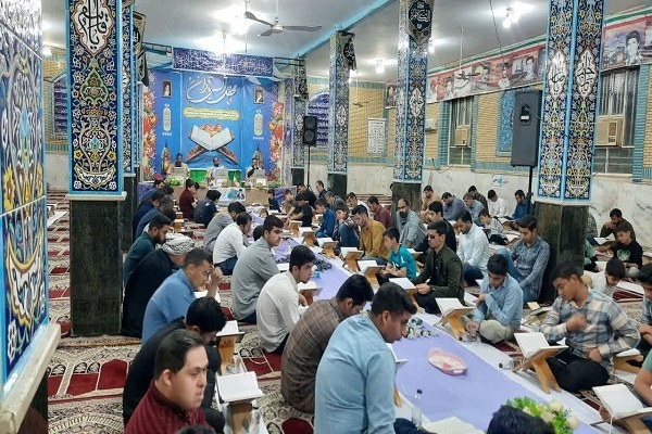 ترتیل خوانی مسجد صاحب الزمان(عج) ملاثانی