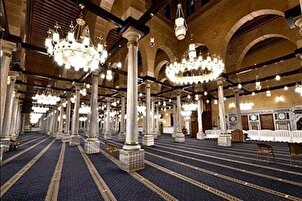 Nangungunang mga Qari Dumalo sa Sesyong Pang-Qur’an sa Moske ng Imam Hussein sa Cairo (+Pelikula)