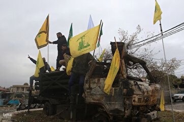 Люди возвращаются в свои дома на юге Ливана после объявления о прекращении огня